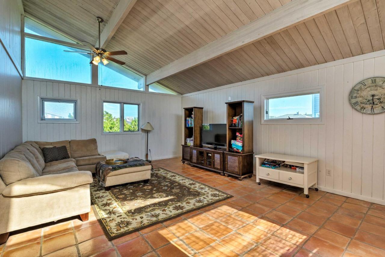 Westhampton Beach Home With Deck And Ocean Views! エクステリア 写真