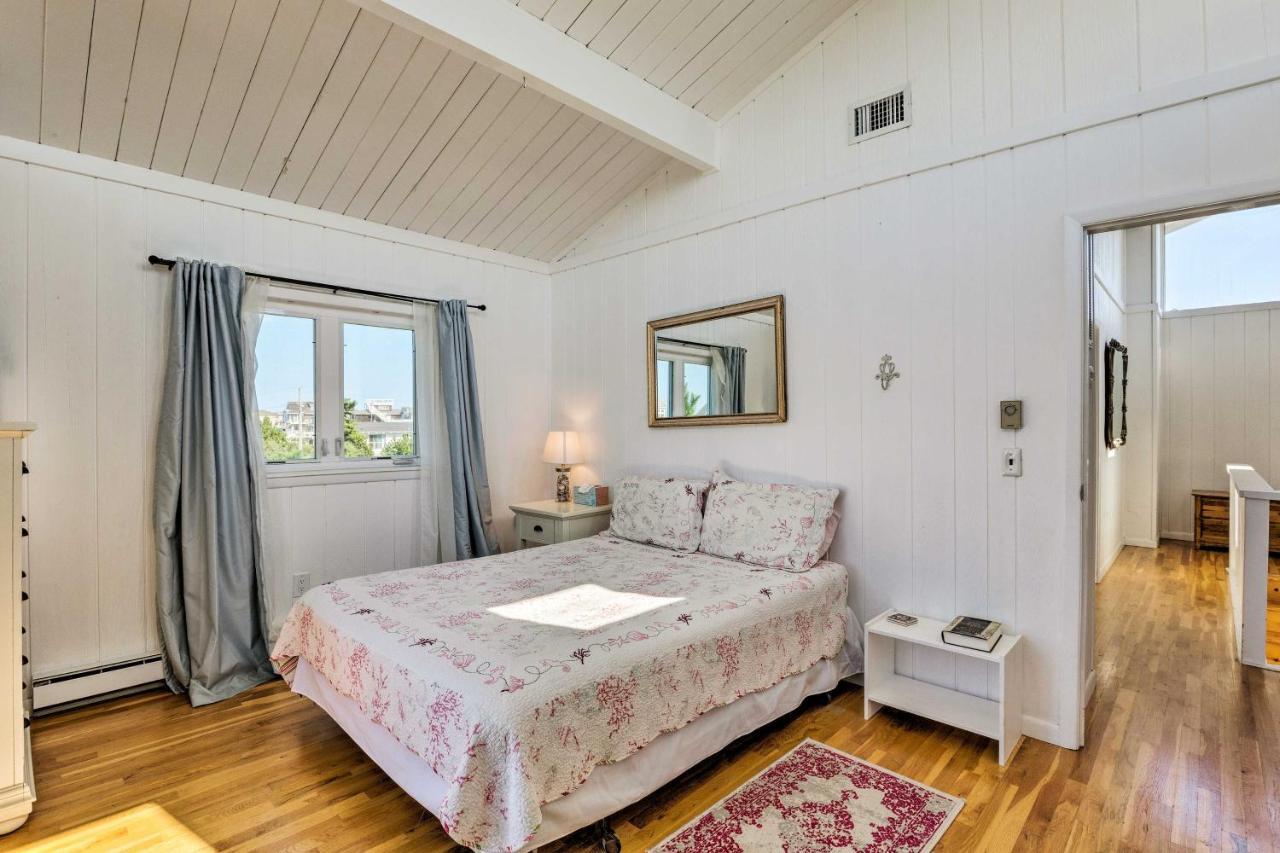 Westhampton Beach Home With Deck And Ocean Views! エクステリア 写真